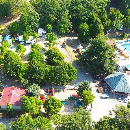 Camping Village La Verna Chiusi della Verna Exterior foto