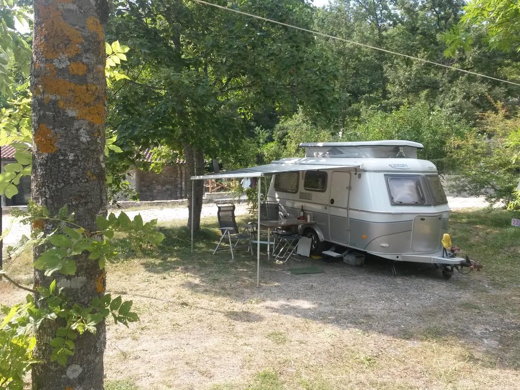 Camping Village La Verna Chiusi della Verna Exterior foto